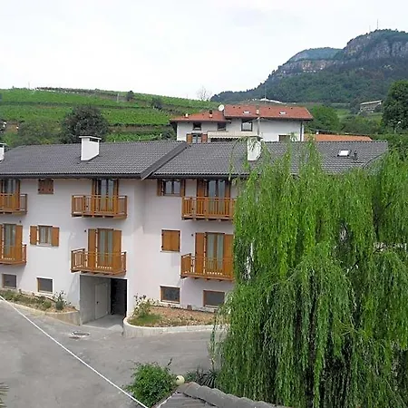 Agritur Veduta Bed & Breakfast 4*