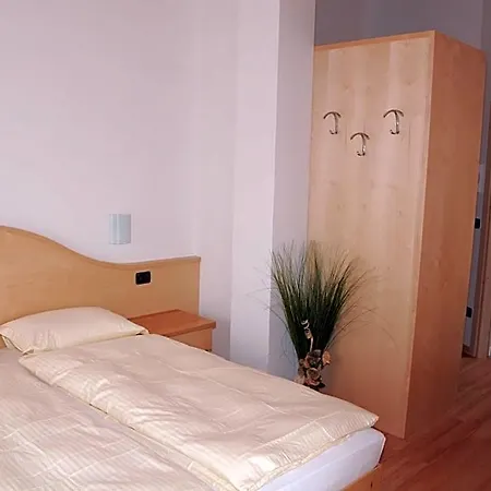 Bed & Breakfast Agritur Veduta 4*