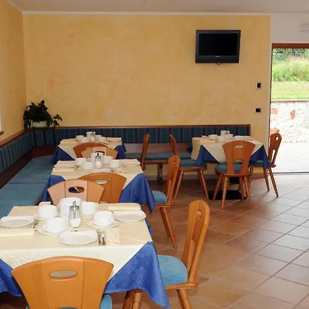Agritur Veduta Bed and breakfast Trento