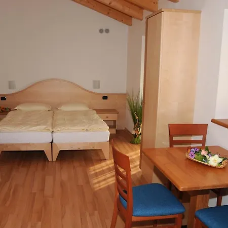 Nocleg ze śniadaniem Agritur Veduta 4*