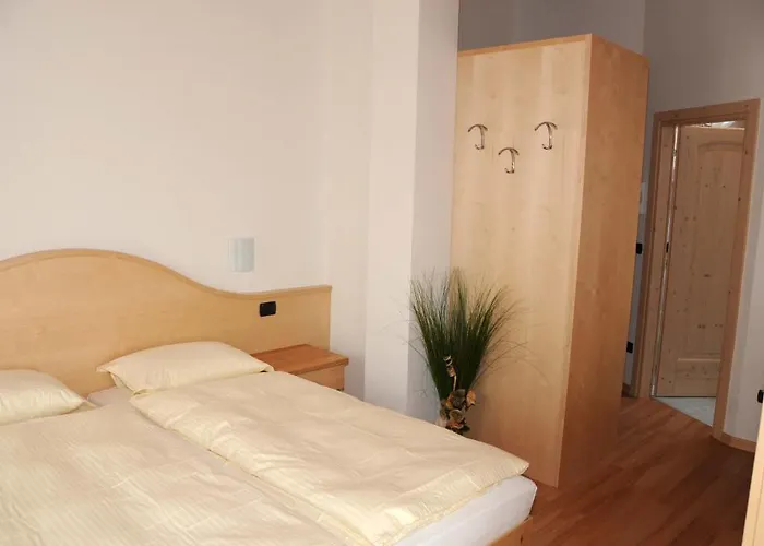 Agritur Veduta 住宿加早餐酒店 特伦托